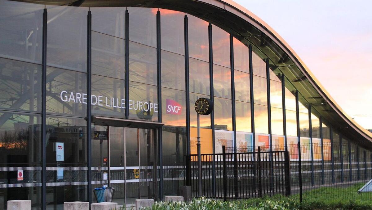Lille Hypercentre / Gares - Superbe Studio Equipe Exterior photo